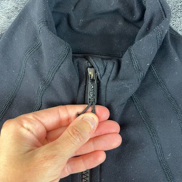 Lululemon Define Black Jacket Full Zip Square Dot Womens 6 W4AWLS Athletic *Read - Picture 3 of 12
